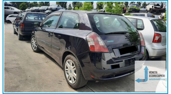 FIAT STILO 2C del 2001 parti usate e ricambi - Tipo Motore 192A1000