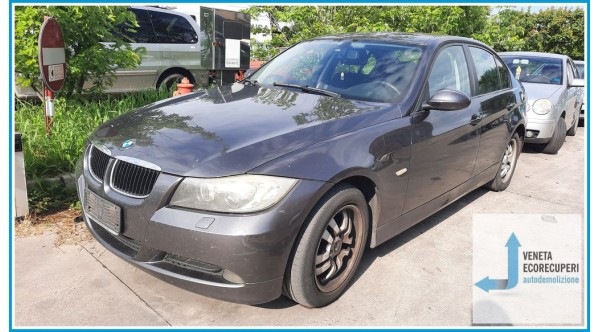 BMW Serie 3 E90/E91 del 2005 parti usate e ricambi - Tipo Motore 204D4