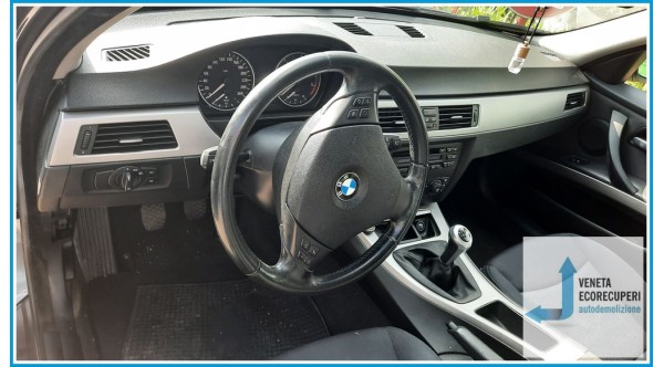 BMW Serie 3 E90/E91 del 2005 parti usate e ricambi - Tipo Motore 204D4
