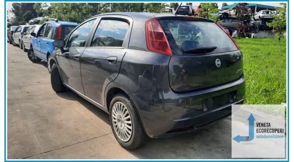 FIAT GRANDE PUNTO 2Y del 2007 parti usate e ricambi - Tipo Motore 199A2000