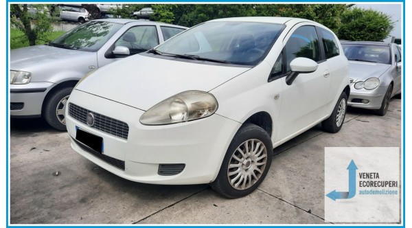 FIAT GRANDE PUNTO 4C del 2009 parti usate e ricambi - Tipo Motore 350A1000