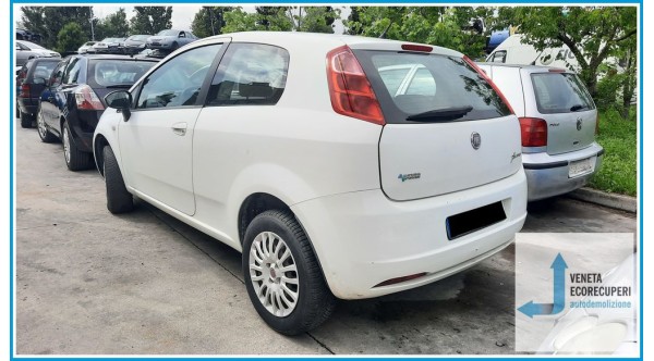 FIAT GRANDE PUNTO 4C del 2009 parti usate e ricambi - Tipo Motore 350A1000