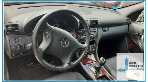 MERCEDES-BENZ Classe C W/S203 del 2000 parti usate e ricambi - Tipo Motore 111955