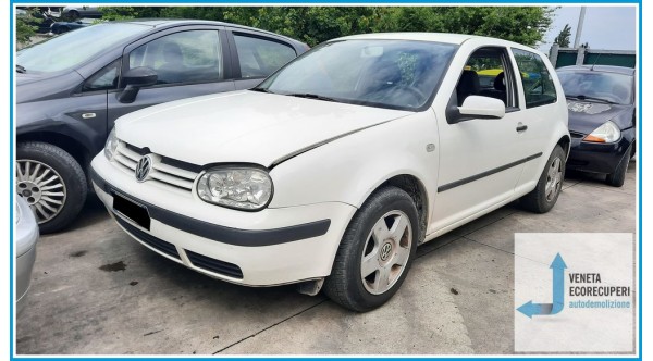VOLKSWAGEN GOLF 1J del 2000 parti usate e ricambi - Tipo Motore AHW