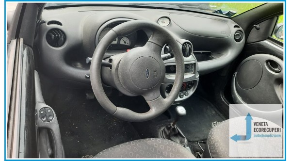 FORD KA CCQ del 2002 parti usate e ricambi - Tipo Motore J4S