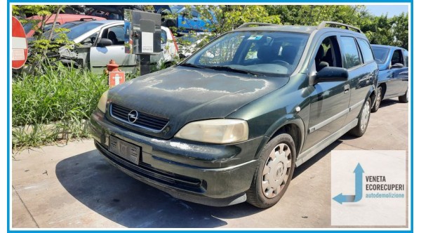 OPEL ASTRA T98 del 2002 parti usate e ricambi