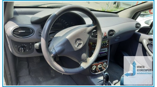 MERCEDES-BENZ Classe A W168 del 2002 parti usate e ricambi - Tipo Motore 166960