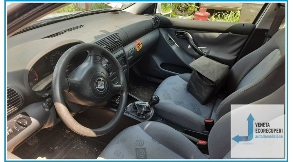 SEAT LEON 1M del 2000 parti usate e ricambi - Tipo Motore AKL