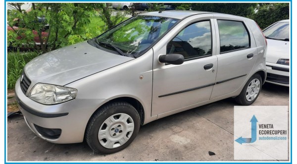 FIAT PUNTO 2U del 2006 parti usate e ricambi - Tipo Motore 188A4000