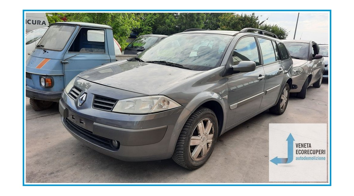 RENAULT MEGANE 2a Serie del 2005 parti usate e ricambi - Tipo Motore K4MT7