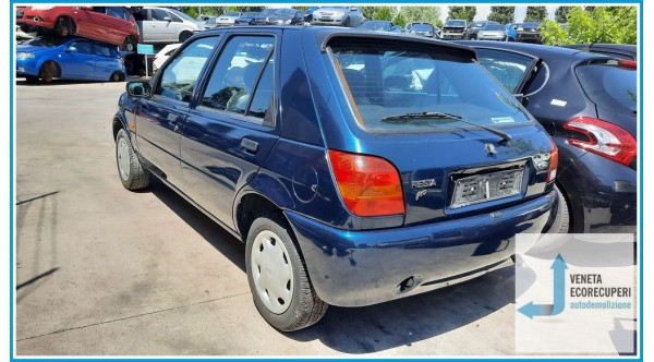 FORD FIESTA 2a Serie del 1995 parti usate e ricambi - Tipo Motore J6B