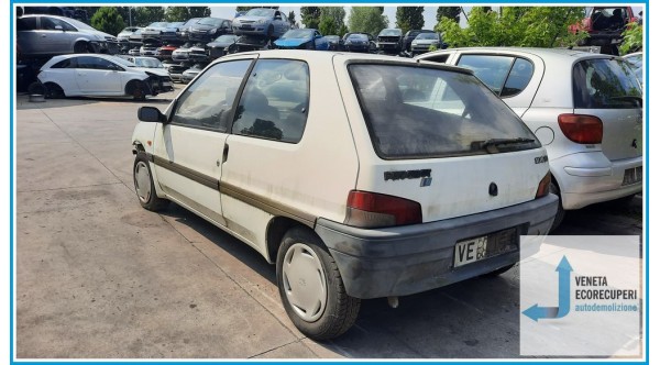 PEUGEOT 106 del 1992 parti usate e ricambi - Tipo Motore HDZ