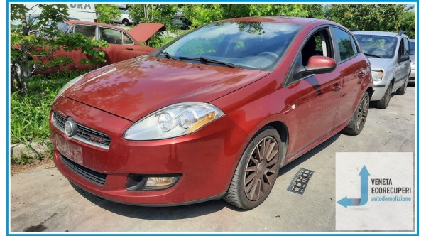 FIAT BRAVO 3L del 2007 parti usate e ricambi - Tipo Motore 937A5000