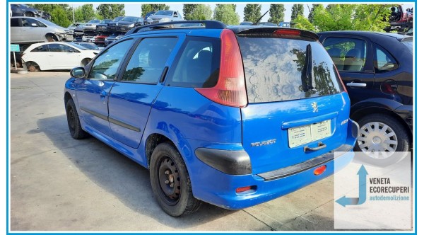 PEUGEOT 206 del 2004 parti usate e ricambi - Tipo Motore HFX