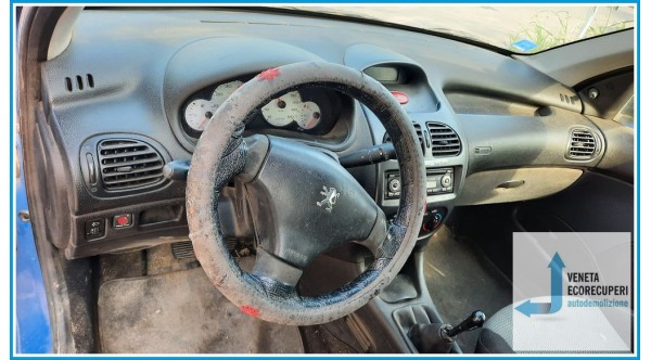 PEUGEOT 206 del 2004 parti usate e ricambi - Tipo Motore HFX