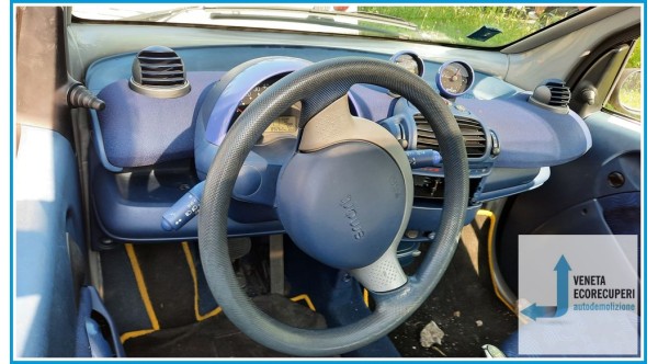 SMART COUPE' C450 del 2000 parti usate e ricambi - Tipo Motore 13