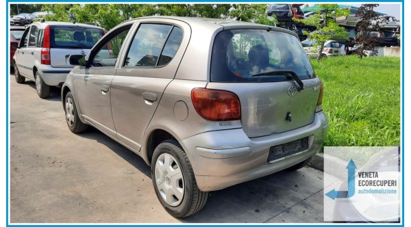 TOYOTA YARIS JPP del 2003 parti usate e ricambi - Tipo Motore 1SZFE