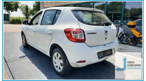 DACIA SANDERO 2a Serie del 2014 parti usate e ricambi - Tipo Motore K9KC6