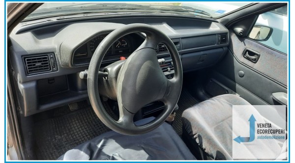 FORD FIESTA 2a Serie del 1995 parti usate e ricambi - Tipo Motore J6B