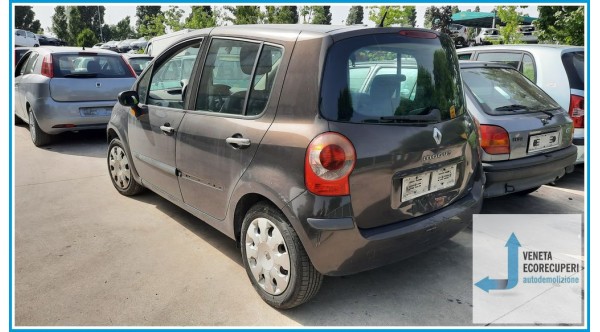 RENAULT MODUS 1a Serie del 2005 parti usate e ricambi - Tipo Motore K9KJ7