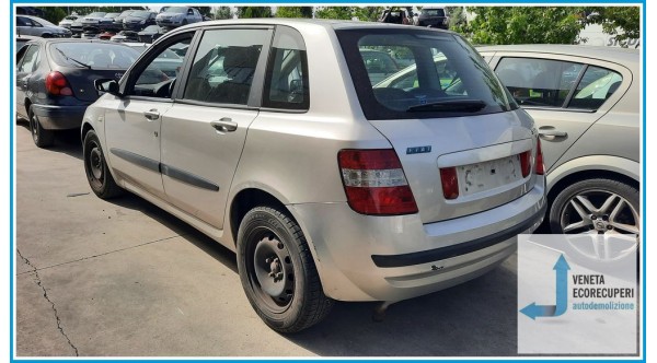 FIAT STILO 2C del 2002 parti usate e ricambi - Tipo Motore 192A4000