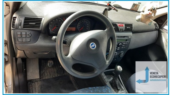 FIAT STILO 2C del 2002 parti usate e ricambi - Tipo Motore 192A4000