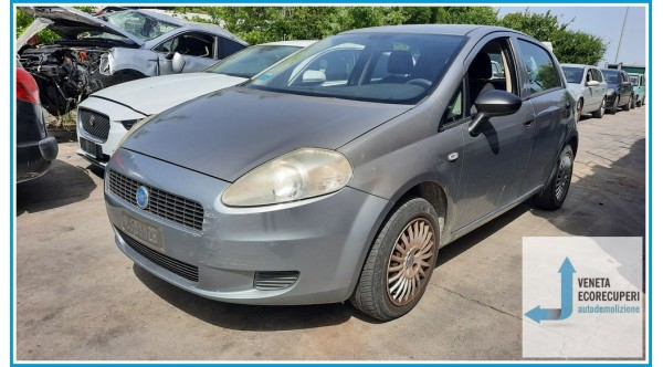 FIAT GRANDE PUNTO 2Y del 2007 parti usate e ricambi - Tipo Motore 199A4000
