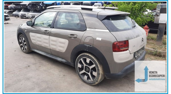 CITROEN C4 CACTUS del 2014 parti usate e ricambi - Tipo Motore HM01