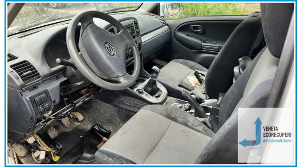 SUZUKI GRAND VITARA del 2005 parti usate e ricambi - Tipo Motore G16B