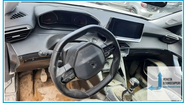 PEUGEOT 2008 del 2020 parti usate e ricambi - Tipo Motore HN05
