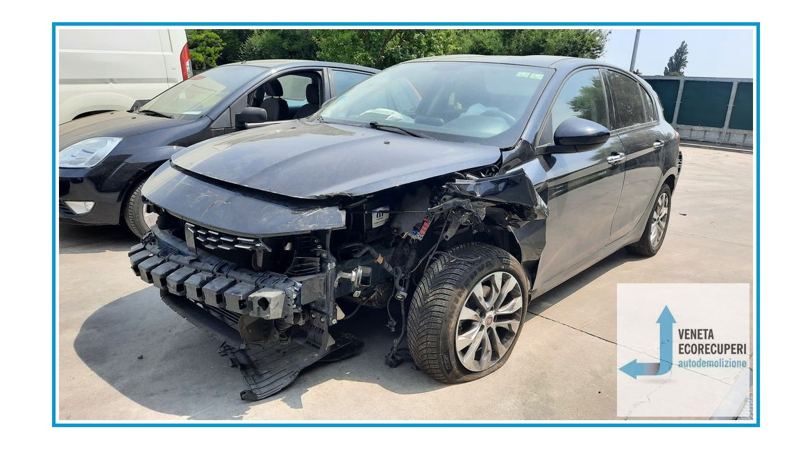 FIAT TIPO 6J del 2016 parti usate e ricambi - Tipo Motore 55260384