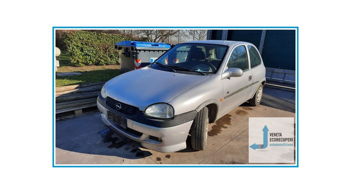 OPEL CORSA X01 del 2000 parti usate e ricambi