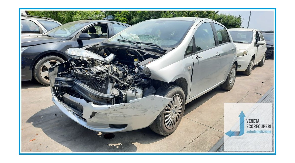 FIAT GRANDE PUNTO 2Y del 2005 parti usate e ricambi - Tipo Motore 199A2000
