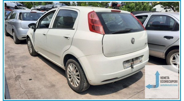FIAT GRANDE PUNTO 3X del 2011 parti usate e ricambi - Tipo Motore 199A2000