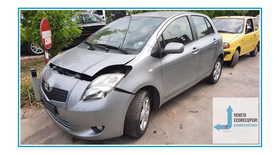 TOYOTA YARIS del 2006 parti usate e ricambi - Tipo Motore 1KRFE