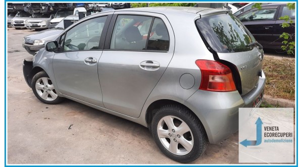 TOYOTA YARIS del 2006 parti usate e ricambi - Tipo Motore 1KRFE
