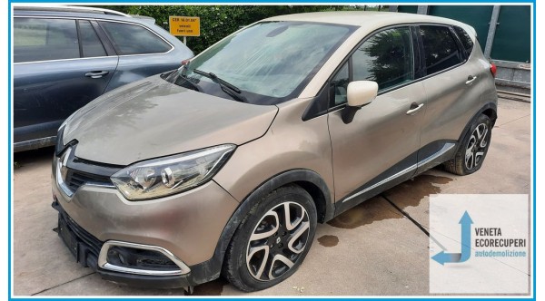 RENAULT CAPTUR del 2014 parti usate e ricambi - Tipo Motore K9KB6