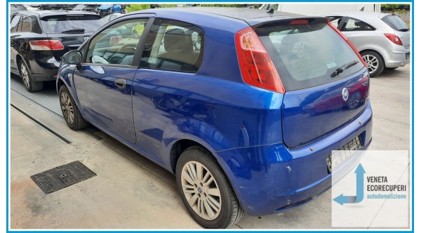 FIAT GRANDE PUNTO 2Y del 2007 parti usate e ricambi - Tipo Motore 199A4000