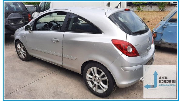 OPEL CORSA S07 del 2007 parti usate e ricambi - Tipo Motore Z13DTH