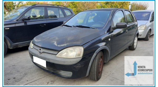 OPEL CORSA X01 del 2002 parti usate e ricambi