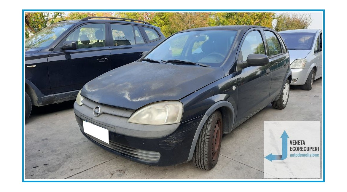 OPEL CORSA X01 del 2002 parti usate e ricambi