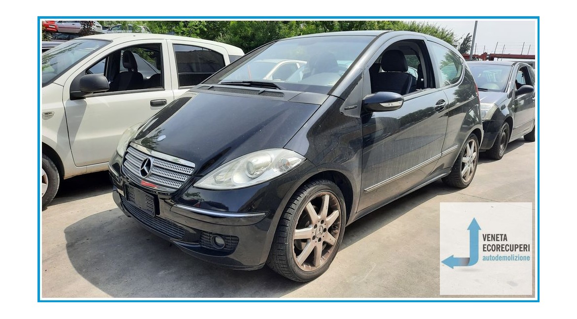 MERCEDES-BENZ Classe A W/C169 del 2006 parti usate e ricambi - Tipo Motore 266920