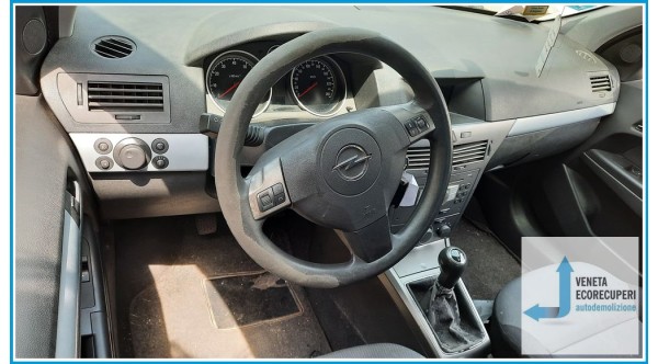 OPEL ASTRA A04 del 2006 parti usate e ricambi - Tipo Motore Z14XEP
