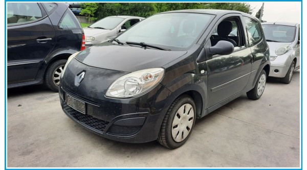 RENAULT TWINGO 2a Serie del 2008 parti usate e ricambi - Tipo Motore DF7A8
