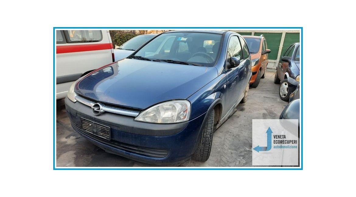 OPEL CORSA X01 del 2004 parti usate e ricambi