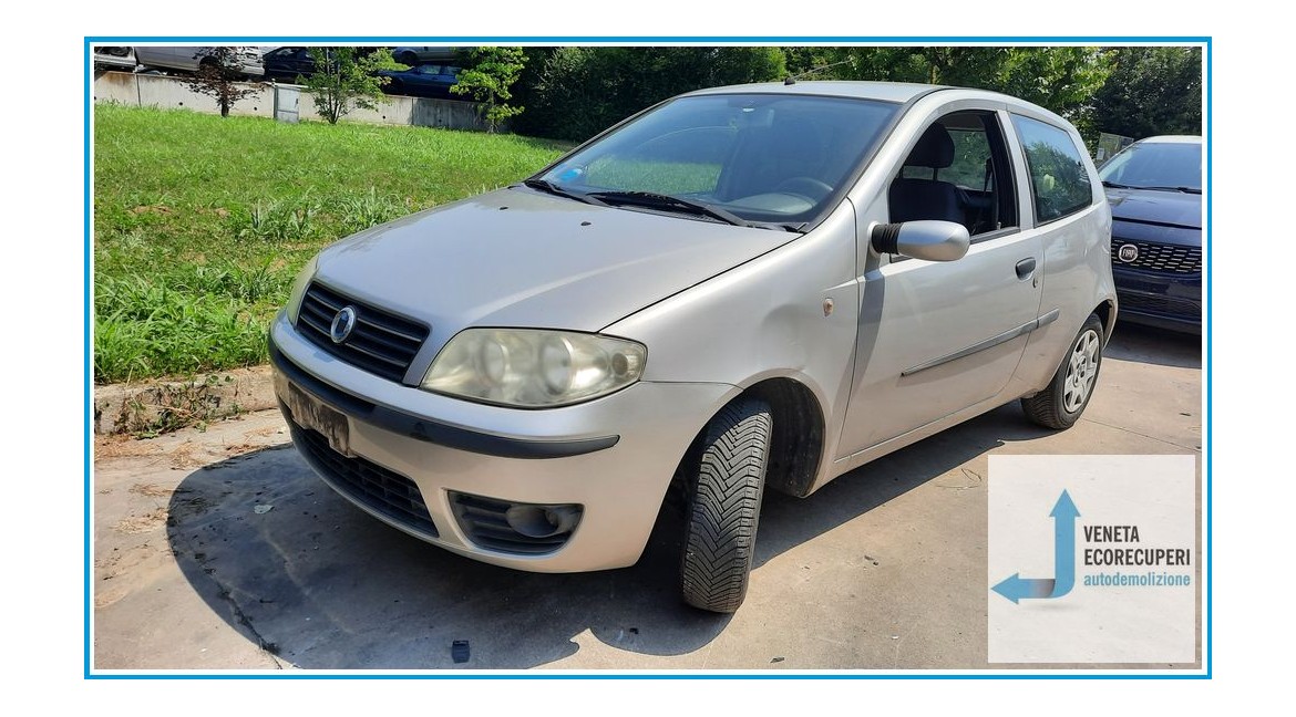 FIAT PUNTO 1N/1P del 2004 parti usate e ricambi - Tipo Motore 188A4000
