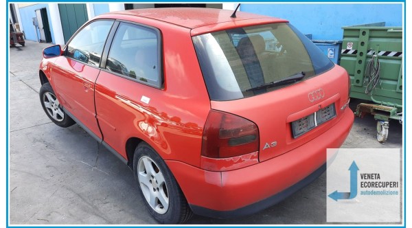 AUDI A3 8L del 1997 parti usate e ricambi - Tipo Motore AGR