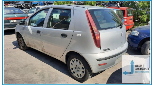 FIAT PUNTO CLASSIC 2U del 2010 parti usate e ricambi - Tipo Motore 188a9000