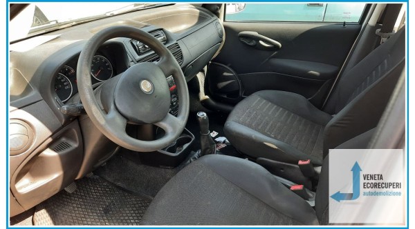 FIAT PUNTO CLASSIC 2U del 2010 parti usate e ricambi - Tipo Motore 188a9000