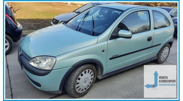 OPEL CORSA X01 del 2002 parti usate e ricambi